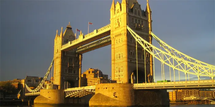 tower bridge