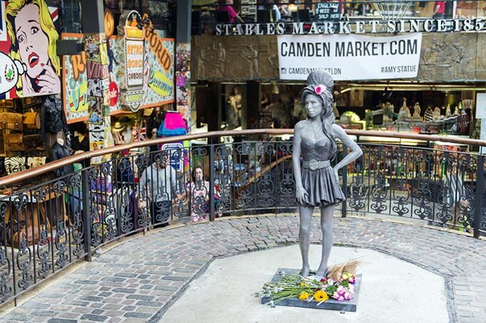Amy Winhouse Statue im Camden Stables Market