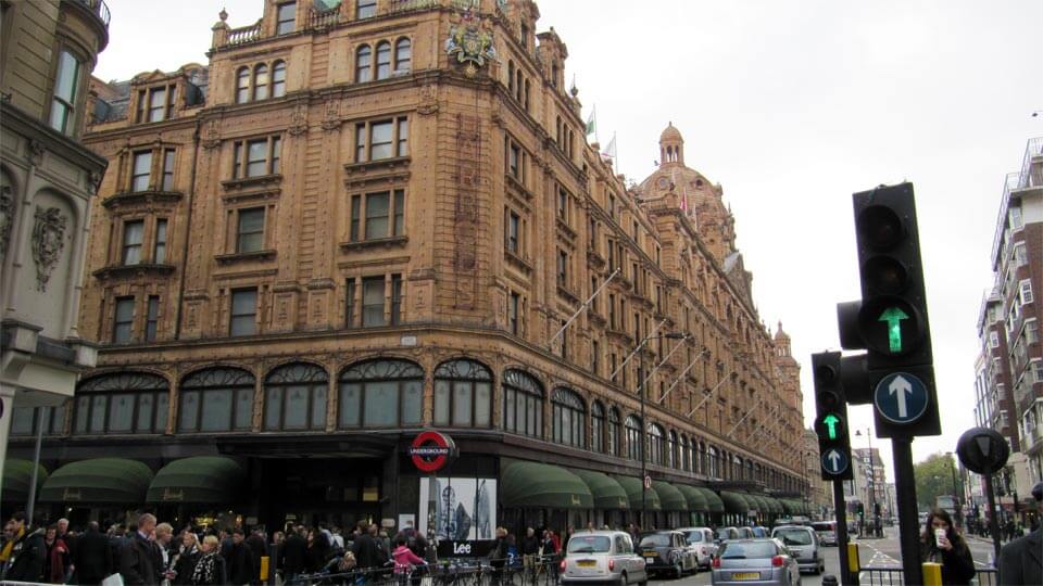 Das Kaufhaus Harrods in London