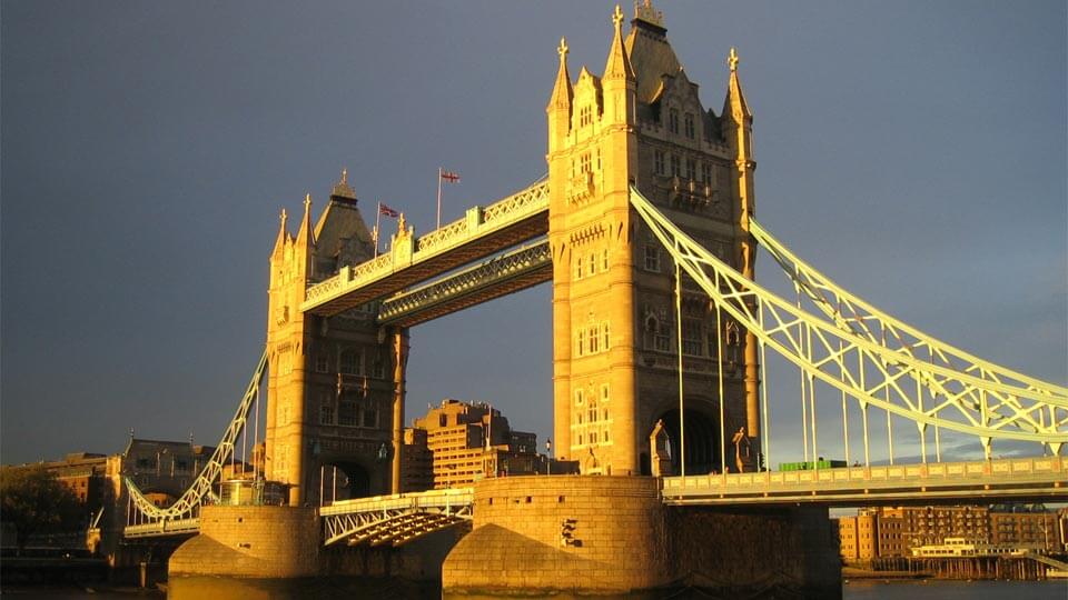 Tower Bridge: Sehenswürdigkeiten London